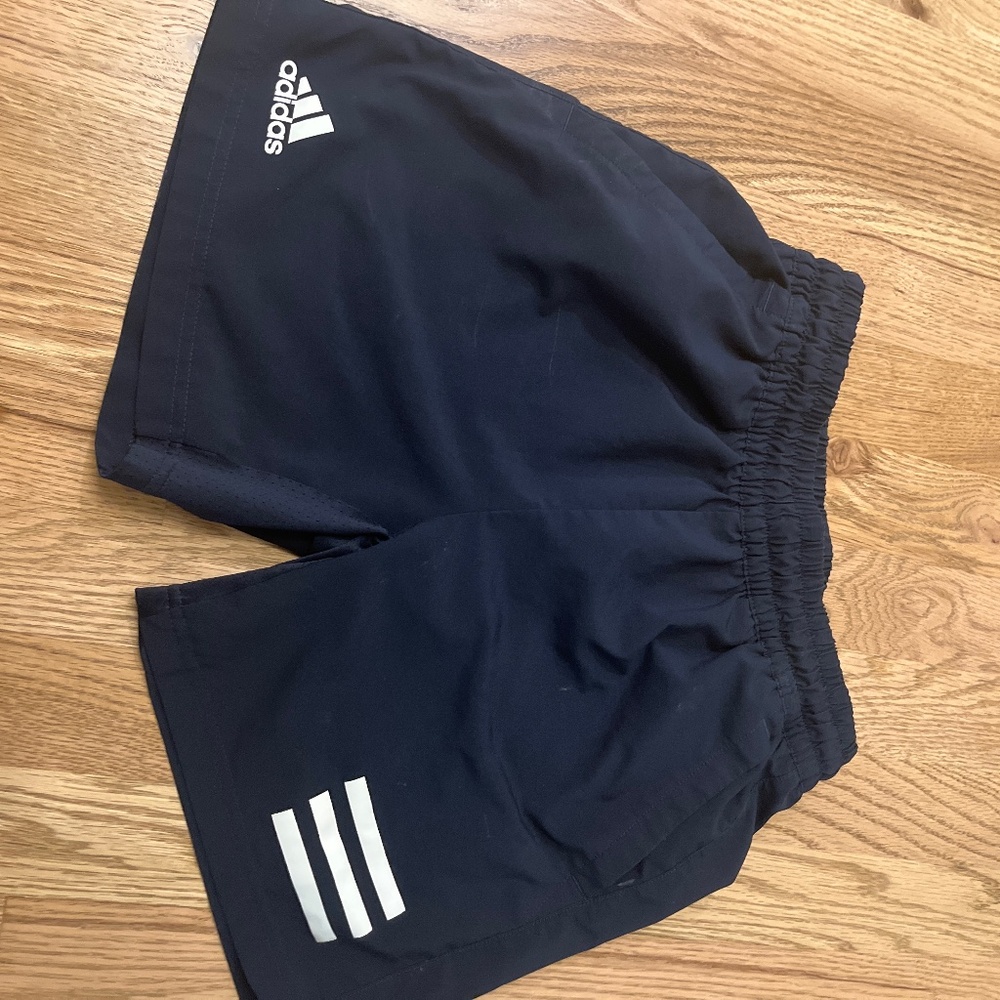 Boys Adidas Aeroready shorts- Medium 11-12 year